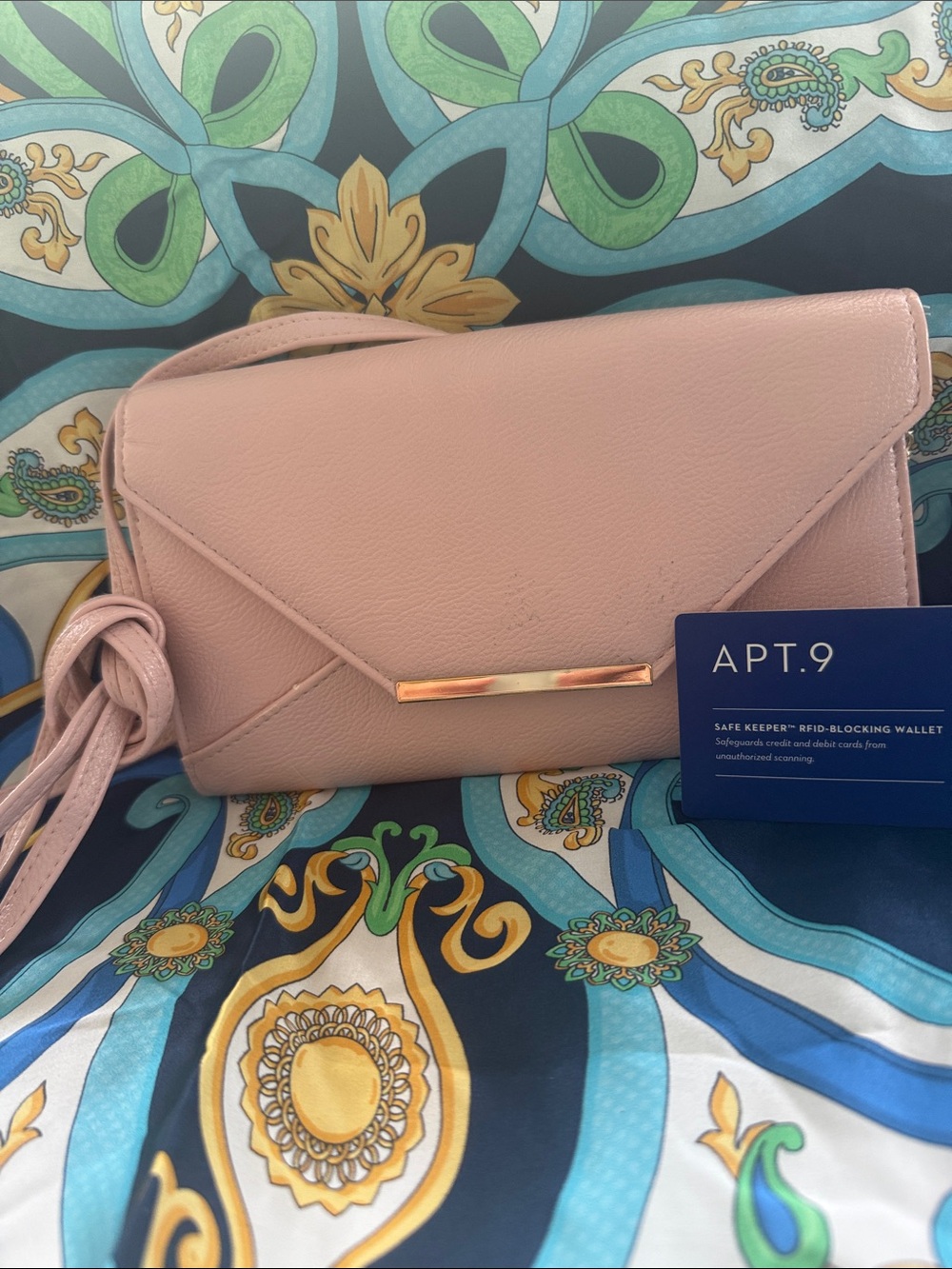 Apt. 9 Blush Pink Crossbody Wallet with Gold Accent